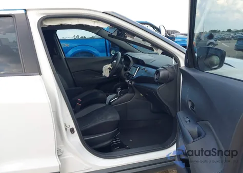 2020 Nissan Kicks S Xtronic Cvt from USA, damaged, VIN 3N1CP5BV1LL546413